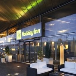 Außenansicht Holiday Inn BERN - WESTSIDE Fotos