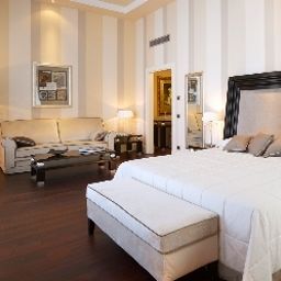 Junior-Suite NH Grand Hotel Palazzo Fotos