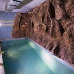 Pool Grand Eyüboglu (located at Asia-side) Fotos