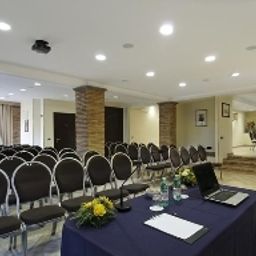 Sala de reuniones Poggio Regillo Fotos