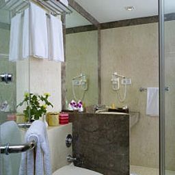 Bathroom The Paul Bangalore Fotos