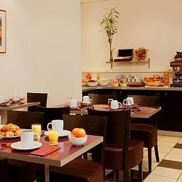 Salle du petit-déjeuner située dans le restaurant La Closeraie Résidence de Tourisme Fotos