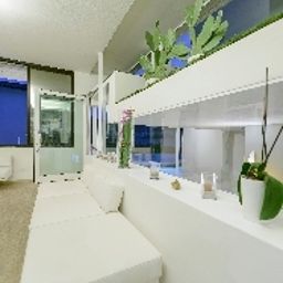 Hall Villa Katy Fotos