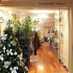 Breakfast room within restaurant BASTION Fotos
