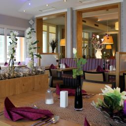 Sala śniadaniowa w restauracji Hudewald - Resort Fotos
