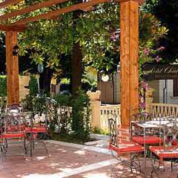 Terrasse Petit Chateau B&B Fotos