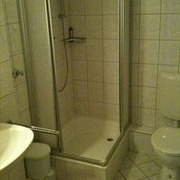 Bathroom Zum Landkrog Fotos