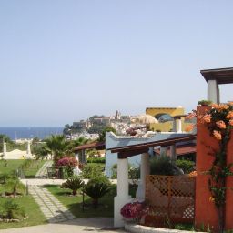 Bougainville Lipari