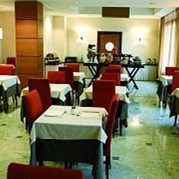 Буфет Nilhotel Fotos