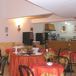 Sala de desayuno Ares Fotos