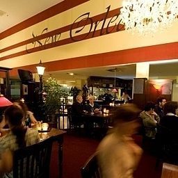 Bar Grand City East Fotos