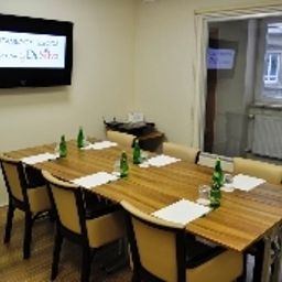 Conference room Apartamenty Zgoda Warszawa by DeSilva Fotos