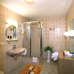 Camera da bagno Seemüller Kurhotel Fotos