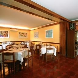 Sala colazione nel ristorante Villa Alberta Fotos