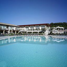 Pool Lake Garda Resort Fotos