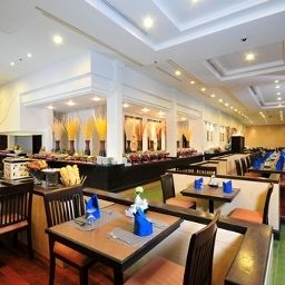 Salle du petit-déjeuner située dans le restaurant Tara Angkor Fotos