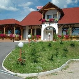 Exterior view Hodak Fotos