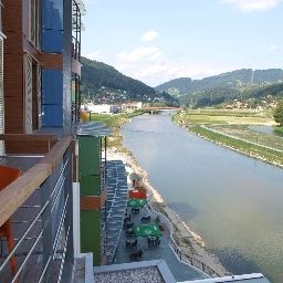 Terrasse Wellness Park Lasko Fotos