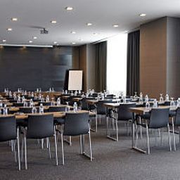 Sala de reuniones Ciudad de Mostoles Fotos
