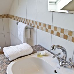 Badezimmer Walsers Landhotel Fotos