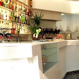 Bar Della Città Fotos