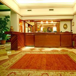 Hall Carlo Magno Fotos
