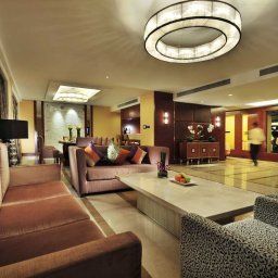 Suite Crowne Plaza INTERNATIONAL AIRPORT BEIJING Fotos