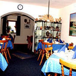 Restaurant Stefanie Pension Haus Fotos