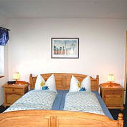 Zimmer Stefanie Pension Haus Fotos