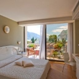 Chambre avec terrasse Garda TonelliHotels Fotos