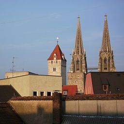View Altstadt-Engel Nichtraucher Fotos