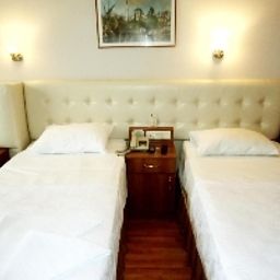 Habitación Sembol Fotos