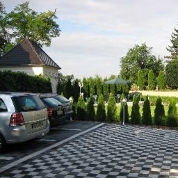 Außenansicht Villa am Waldschlösschen Pension in Elbnähe Fotos