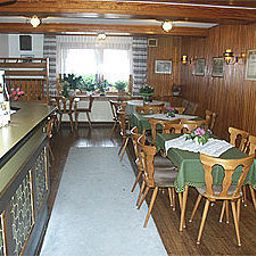 Breakfast room Zur Linde Gast - und Pensionshaus Fotos