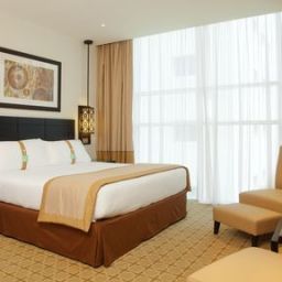 Suite Holiday Inn DUBAI - AL BARSHA Fotos