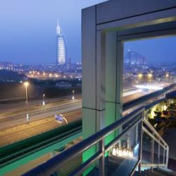 Vue extérieure Holiday Inn DUBAI - AL BARSHA Fotos