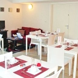 Sala de desayuno Park & Suites Confort Toulouse Tournefeuille Residence de Tourisme Fotos