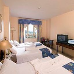 Suite Swiss Inn Nile Hotel Cairo Fotos