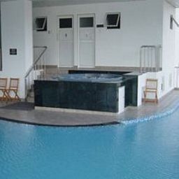 Pool Global Towers Hotel & Apartments Fotos