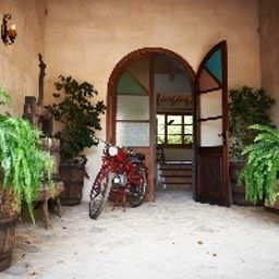 Exterior view Perola Agroturisme Fotos