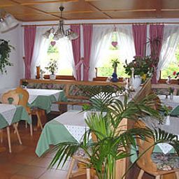 Buffet Riesenbühl Gästehaus Fotos