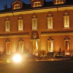 Außenansicht Castello Dal Pozzo Fotos