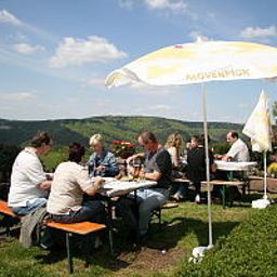 Jardin Zum weissen Lamm Fotos