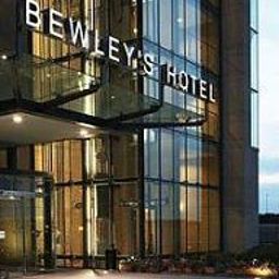 Widok zewnętrzny Bewleys Hotel Dublin Airport Fotos