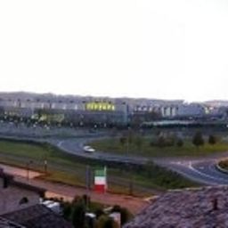 Exterior view Maranello Palace Fotos