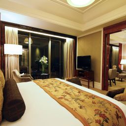 Suite Wyndham Grand Plaza Royale Oriental Fotos