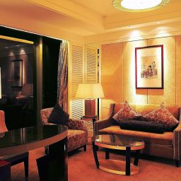 Suite Wyndham Grand Plaza Royale Oriental Fotos