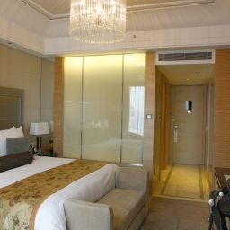 Business-Zimmer Wyndham Grand Plaza Royale Oriental Fotos