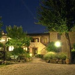 Vista esterna Le Terre di Isa Agriturismo Fotos