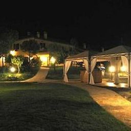Сад Il Podere del Germano Reale Fotos